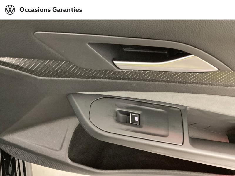 Voitures occasions VOLKSWAGEN GOLF R-Line Nice