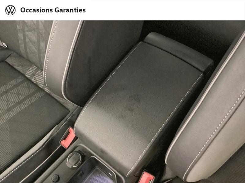 Voitures occasions VOLKSWAGEN GOLF R-Line Nice