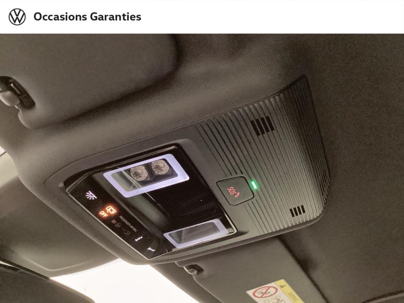 Voitures occasions VOLKSWAGEN GOLF R-Line Nice