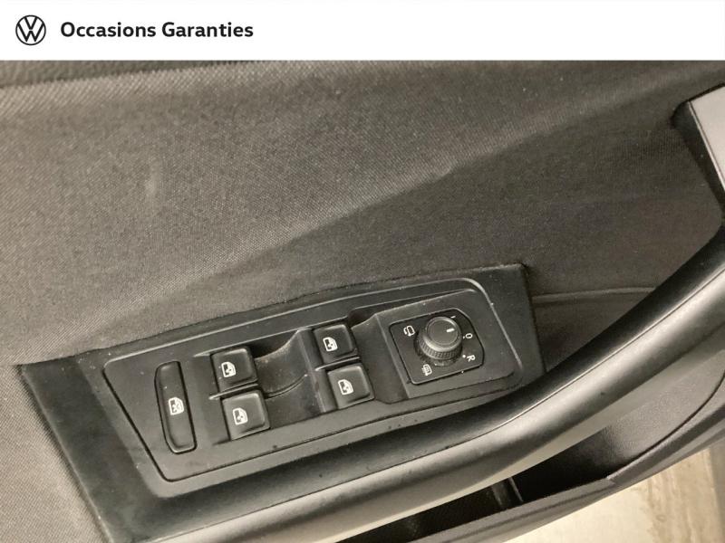 Voitures occasions VOLKSWAGEN T-ROC Life Nice