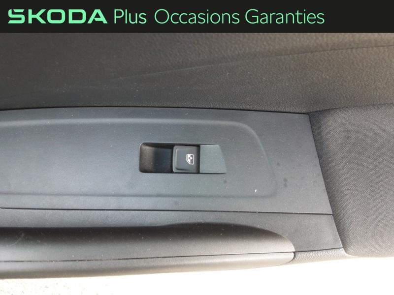 Voitures occasions ŠKODA FABIA Selection Nice