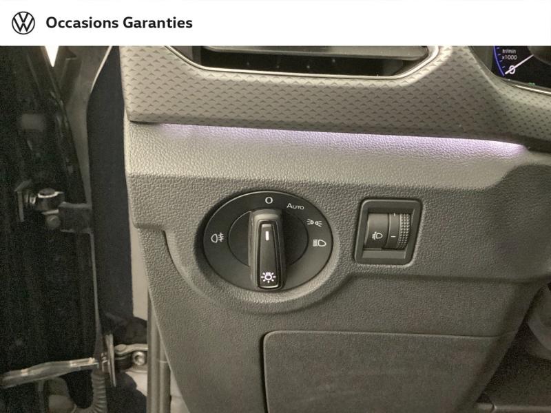 Voitures occasions VOLKSWAGEN T-CROSS Active Nice