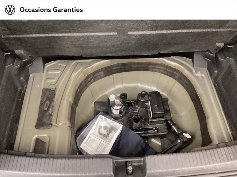 Voitures occasions VOLKSWAGEN T-CROSS Active Nice