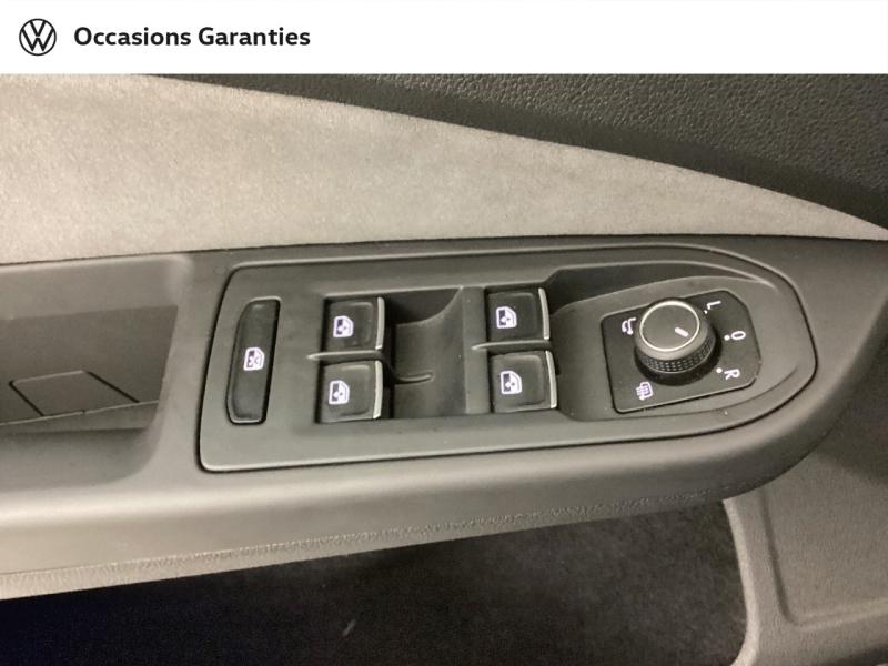 Voitures occasions VOLKSWAGEN GOLF R-Line Nice