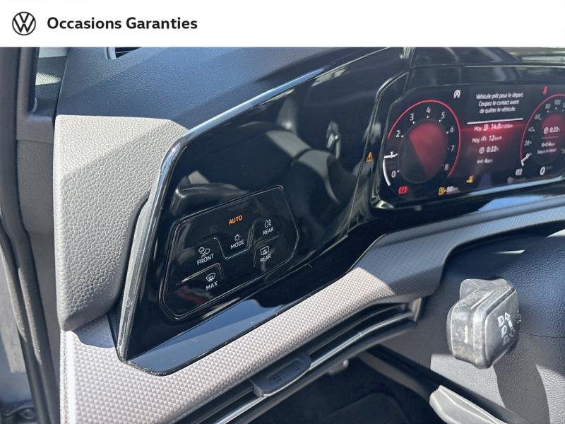 Voitures occasions VOLKSWAGEN GOLF Active Nice