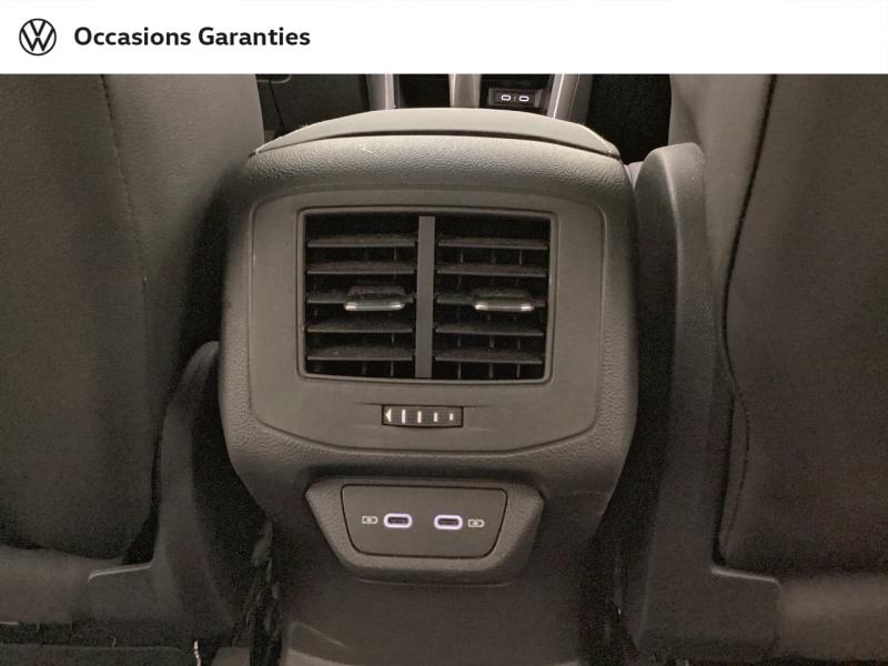 Voitures occasions VOLKSWAGEN T-ROC Style Exclusive Mougins