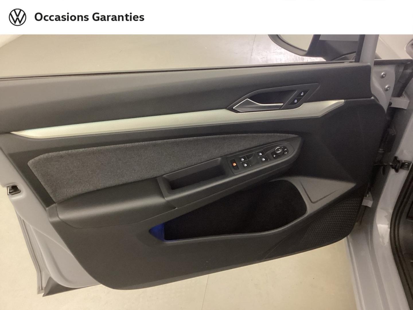Voitures occasions VOLKSWAGEN GOLF Life Plus Nice