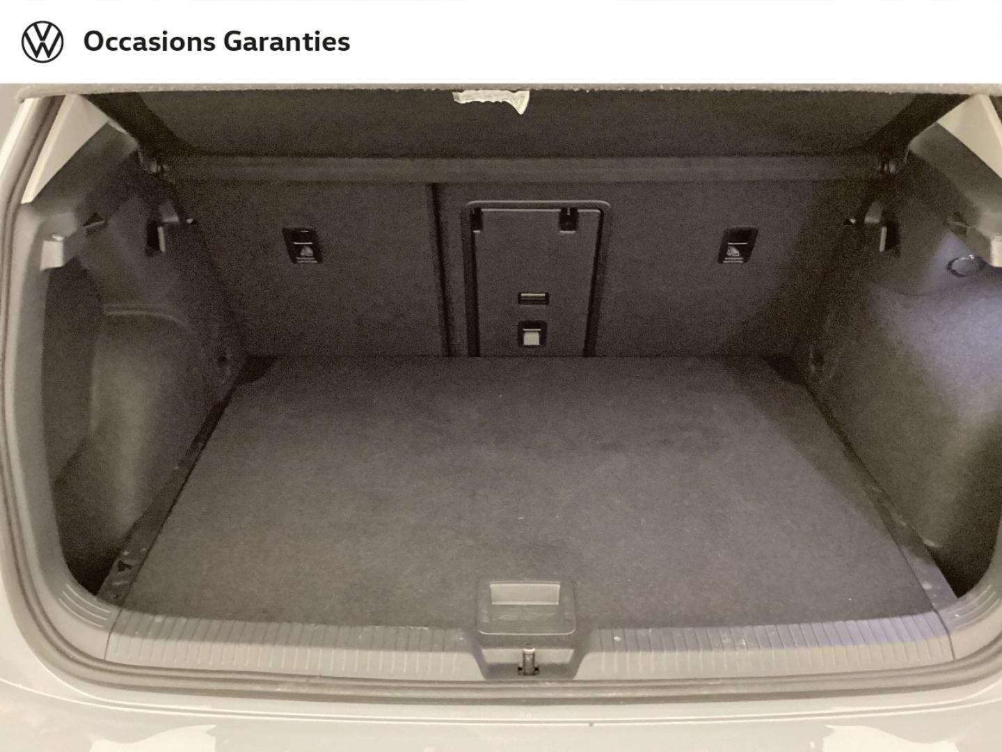 Voitures occasions VOLKSWAGEN GOLF Active Nice