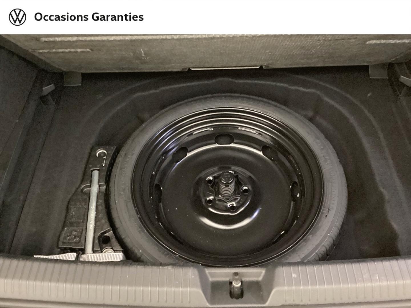 Voitures occasions VOLKSWAGEN GOLF Active Nice