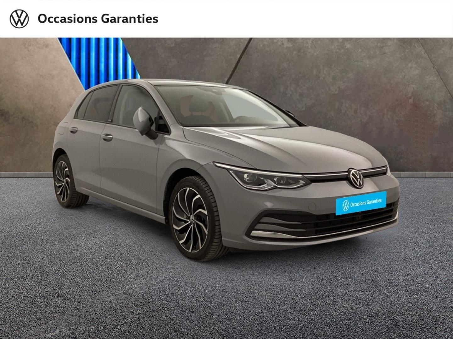 Voitures occasions VOLKSWAGEN GOLF Active Nice