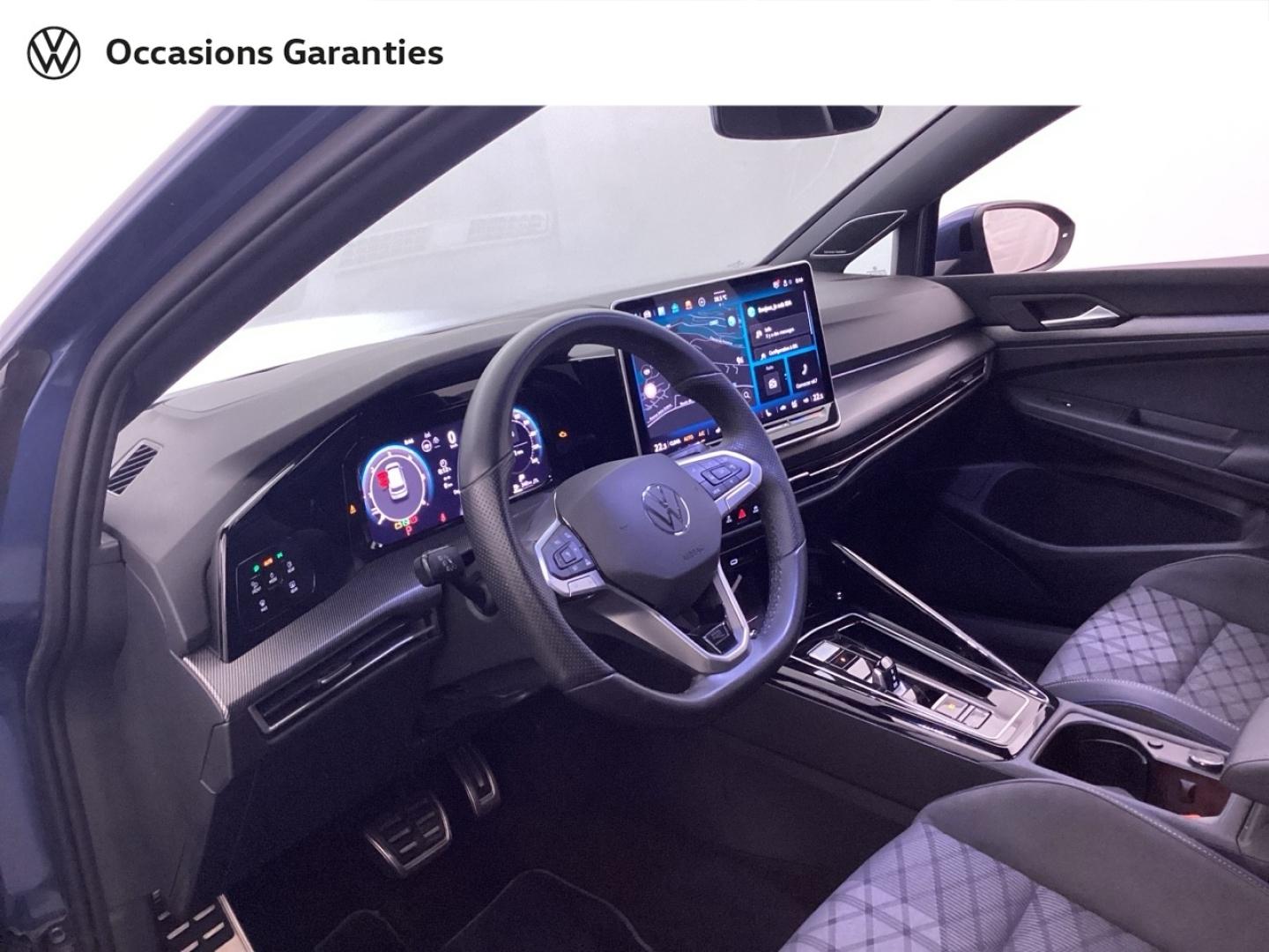 Voitures occasions VOLKSWAGEN GOLF R-Line Nice
