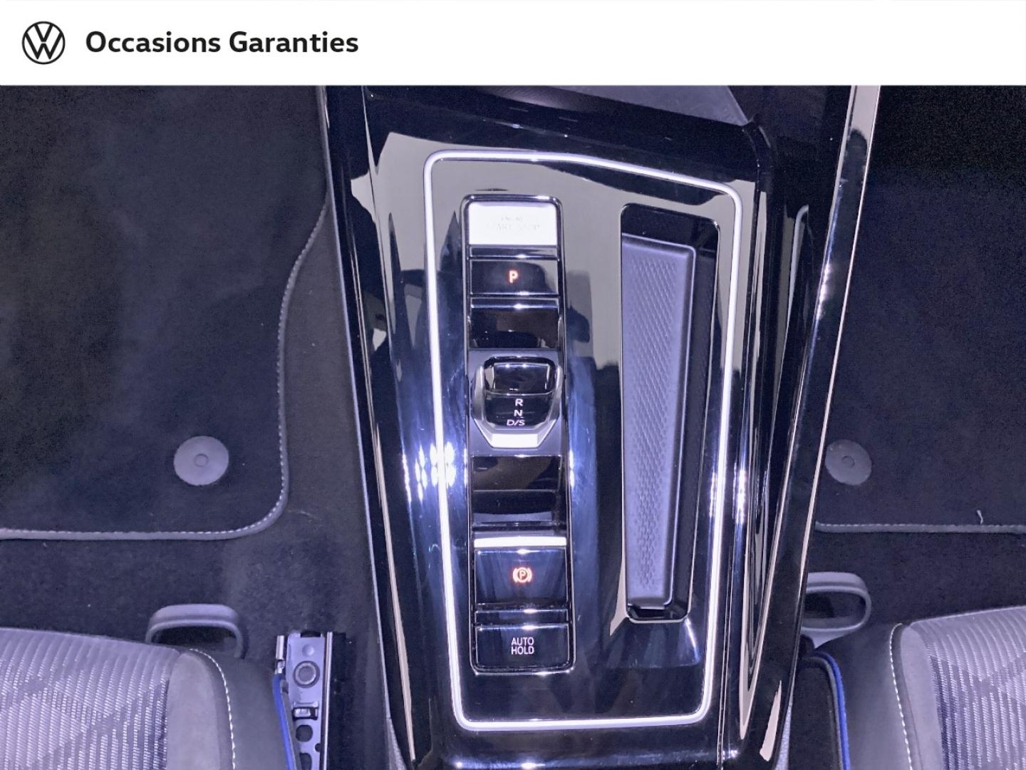 Voitures occasions VOLKSWAGEN GOLF R-Line Nice