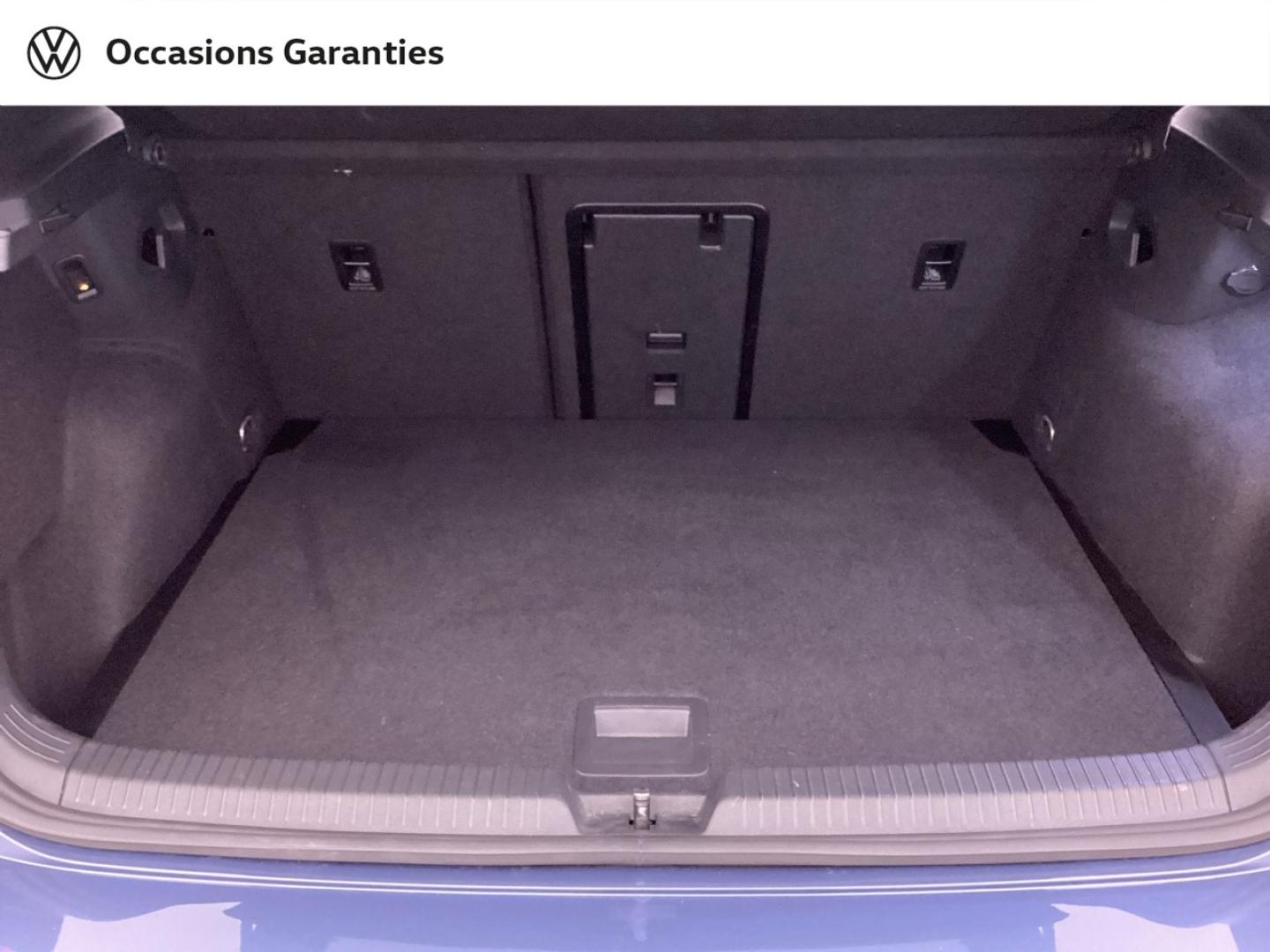 Voitures occasions VOLKSWAGEN GOLF R-Line Nice