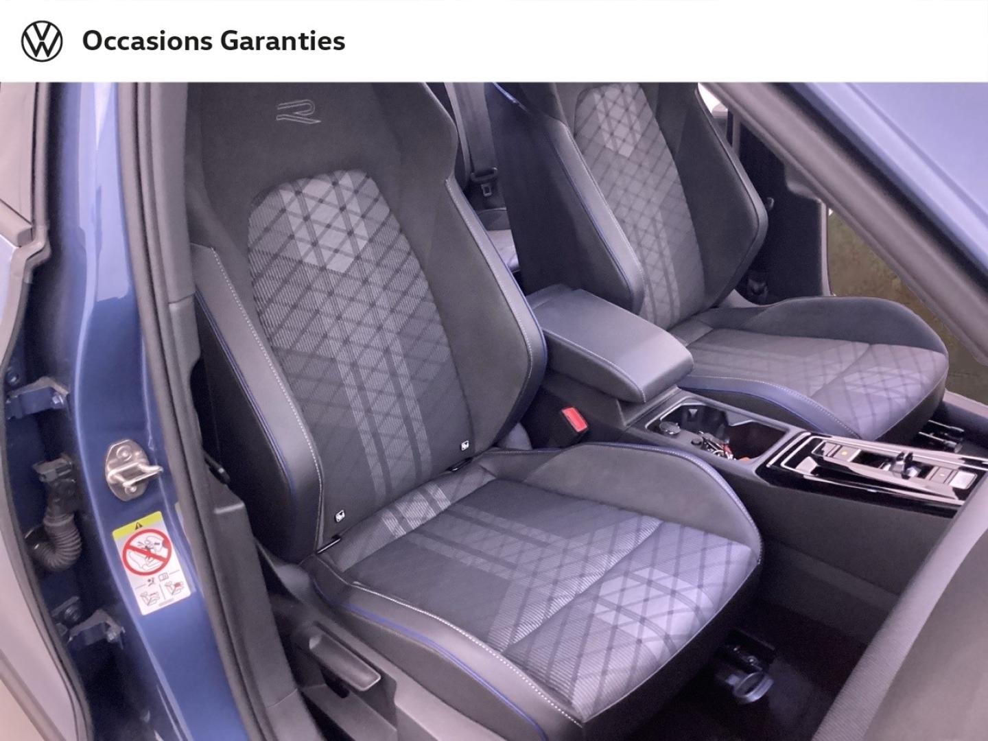 Voitures occasions VOLKSWAGEN GOLF R-Line Mougins