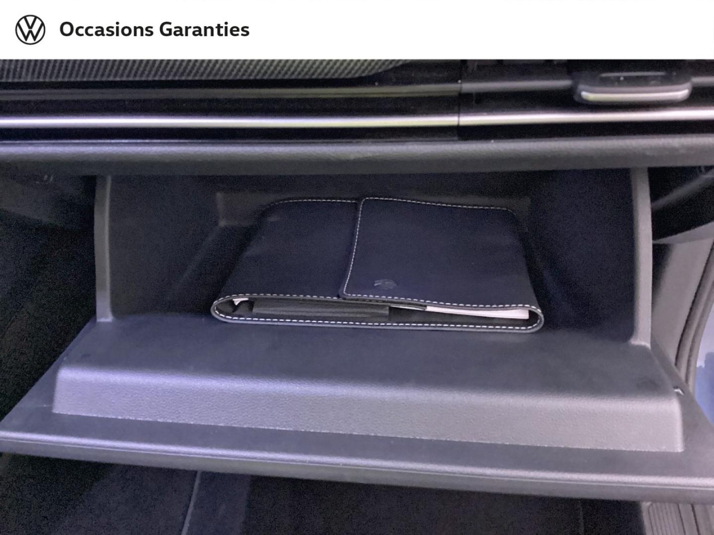 Voitures occasions VOLKSWAGEN GOLF R-Line Nice