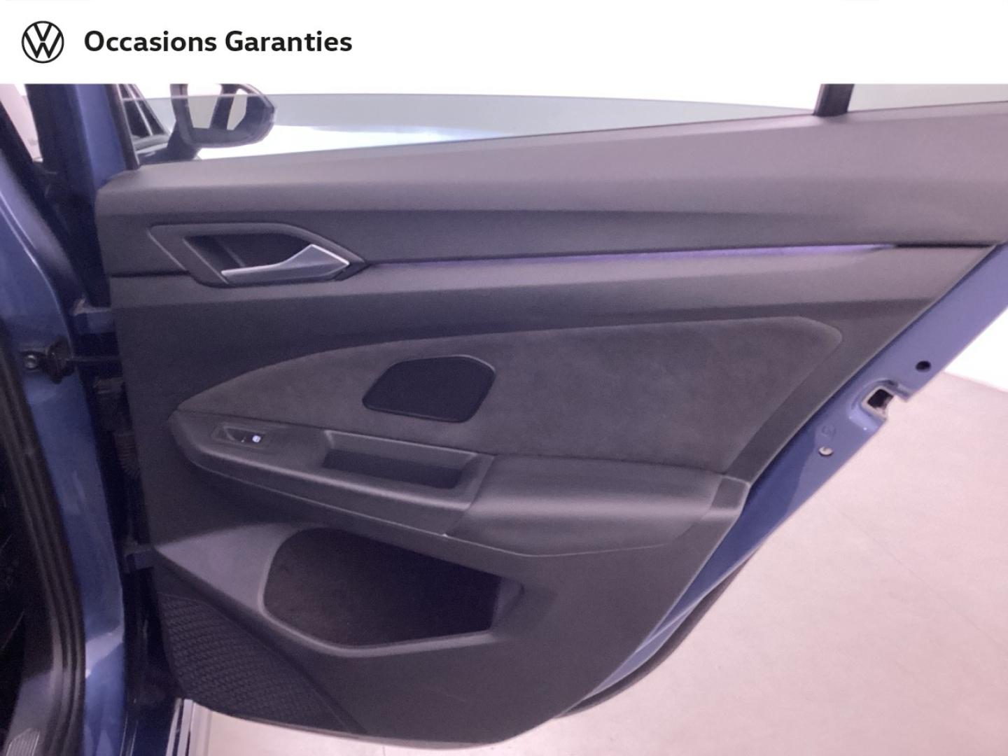 Voitures occasions VOLKSWAGEN GOLF R-Line Nice