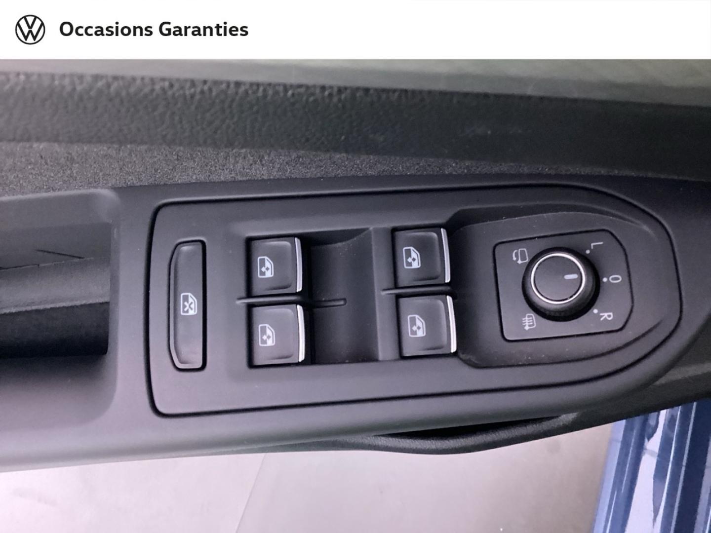 Voitures occasions VOLKSWAGEN GOLF VW Edition Nice