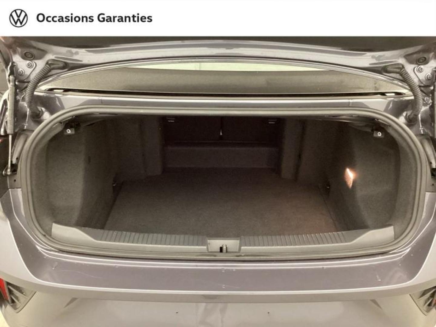 Voitures occasions VOLKSWAGEN T-Roc Cabriolet R-Line Mougins