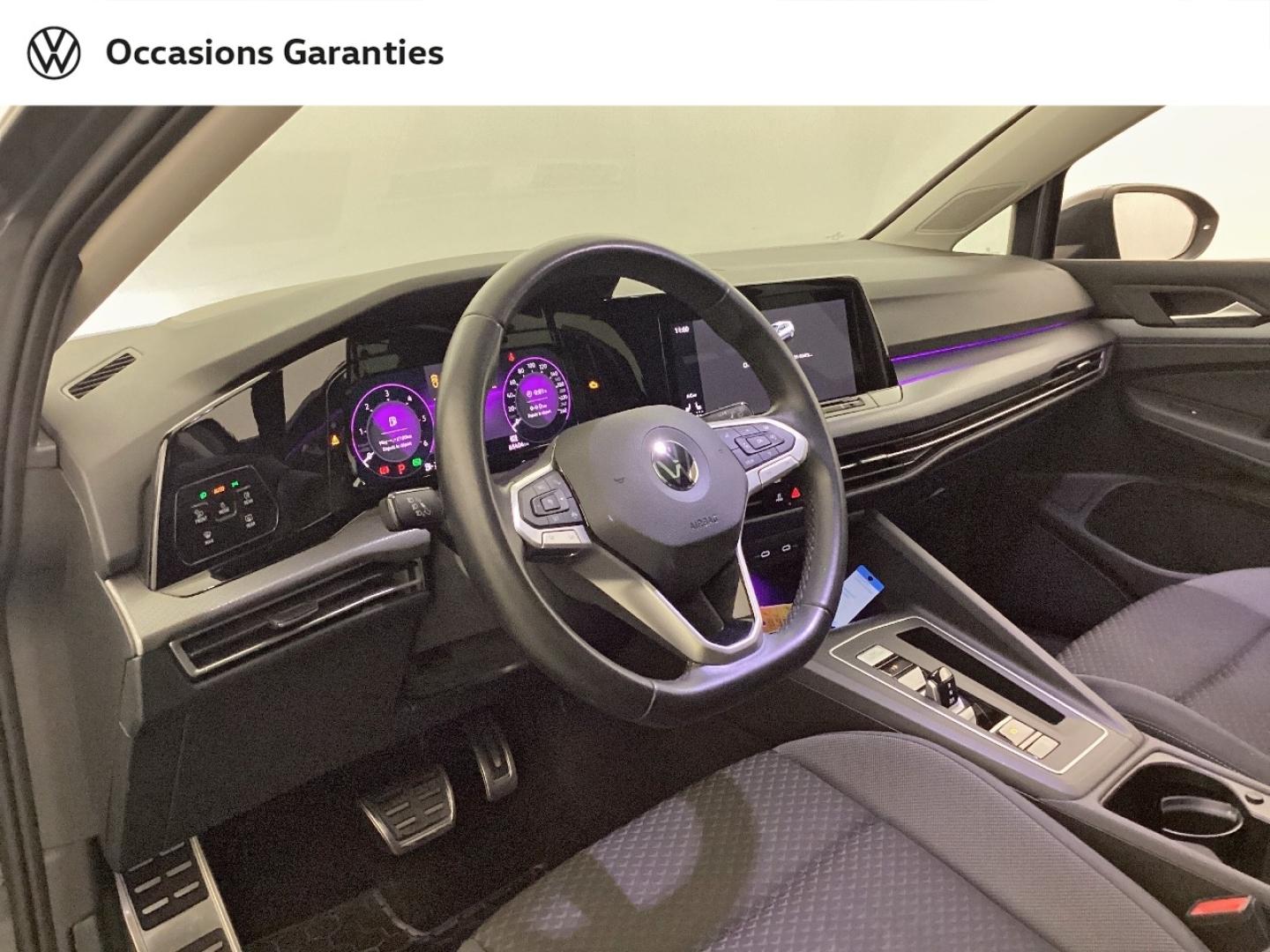 Voitures occasions VOLKSWAGEN GOLF Active Nice