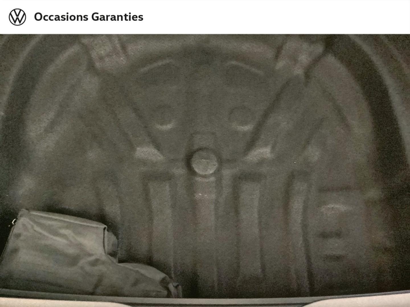 Voitures occasions VOLKSWAGEN GOLF Active Nice