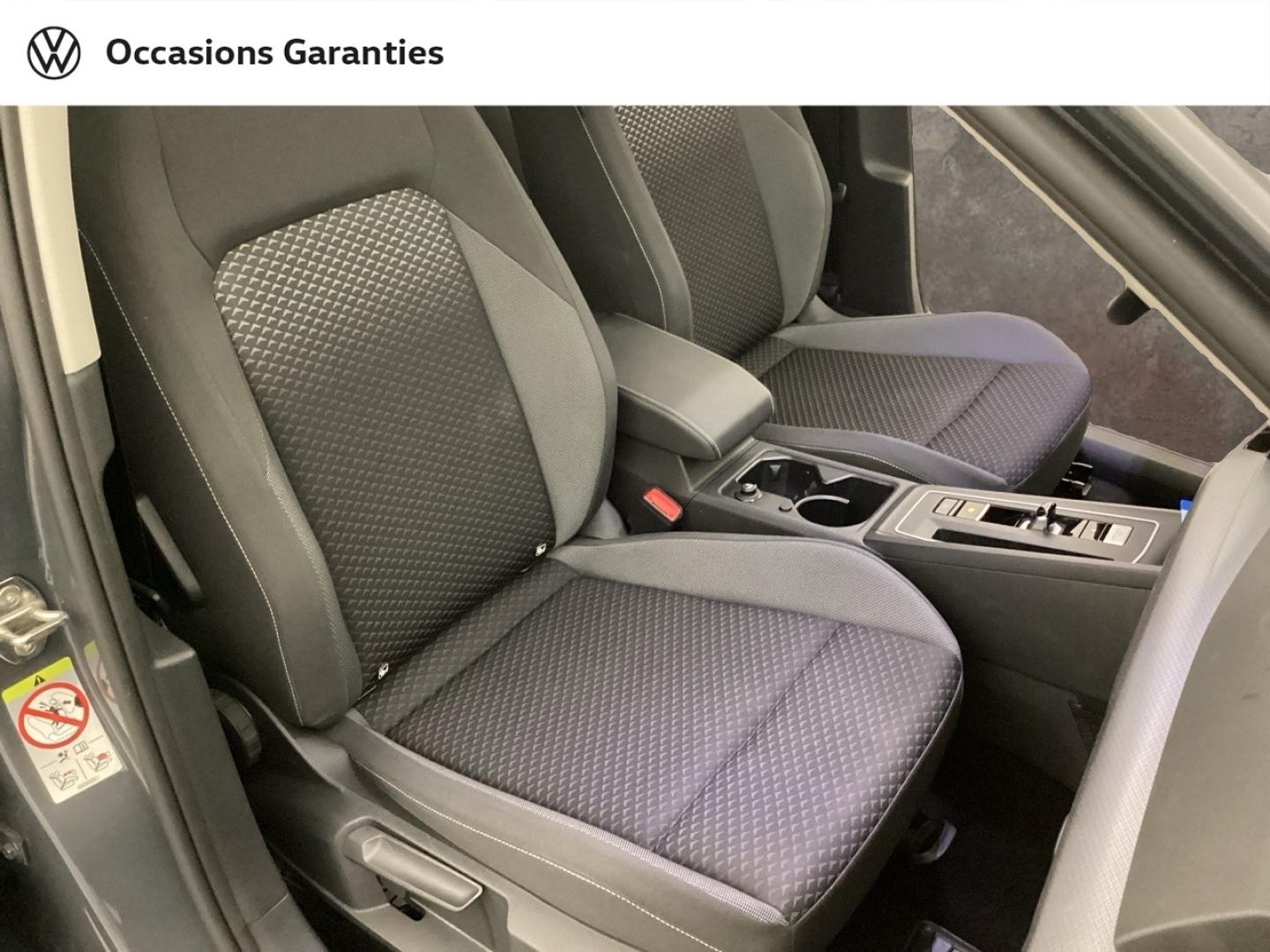 Voitures occasions VOLKSWAGEN GOLF Active Nice