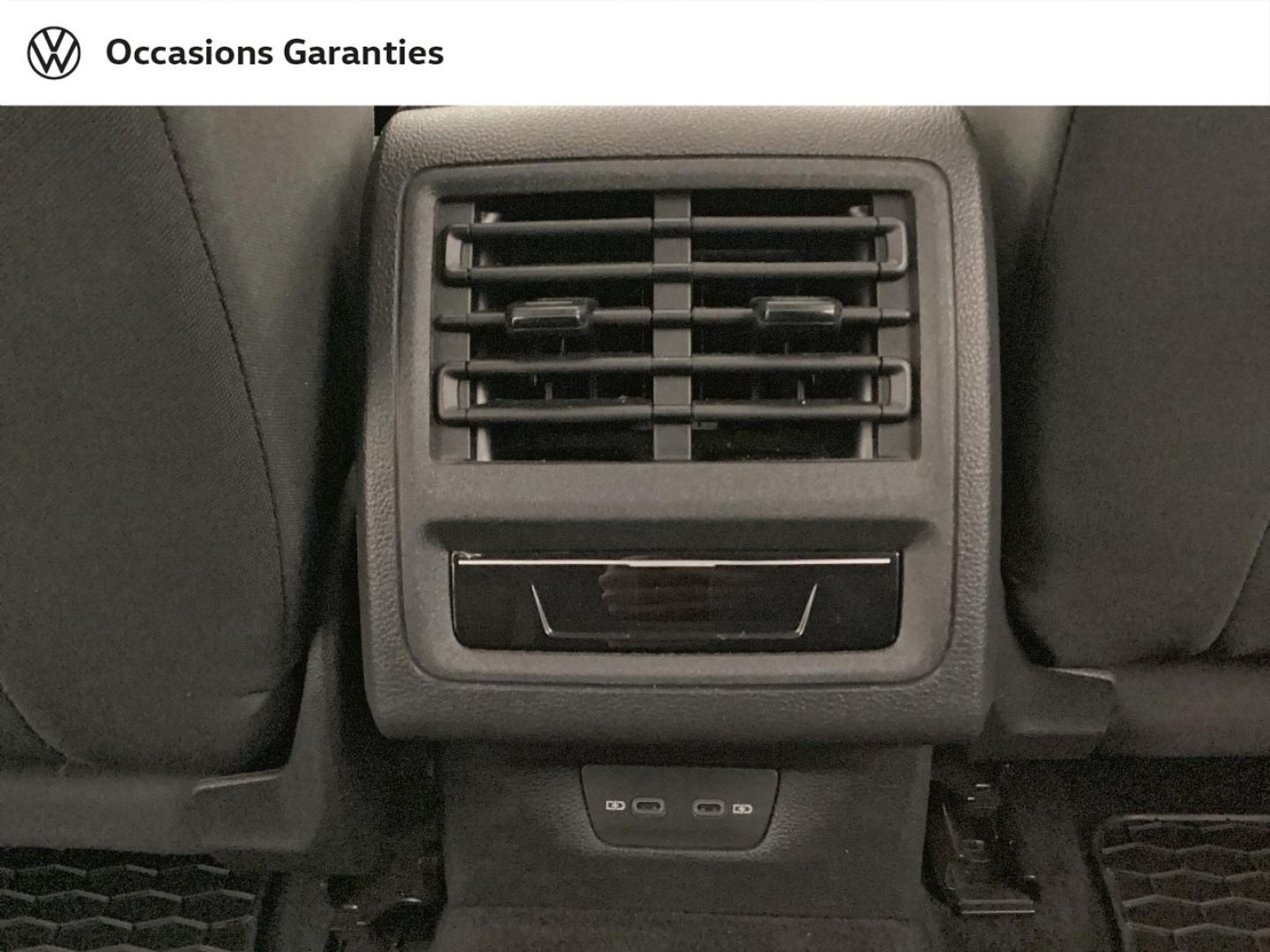 Voitures occasions VOLKSWAGEN GOLF Active Nice