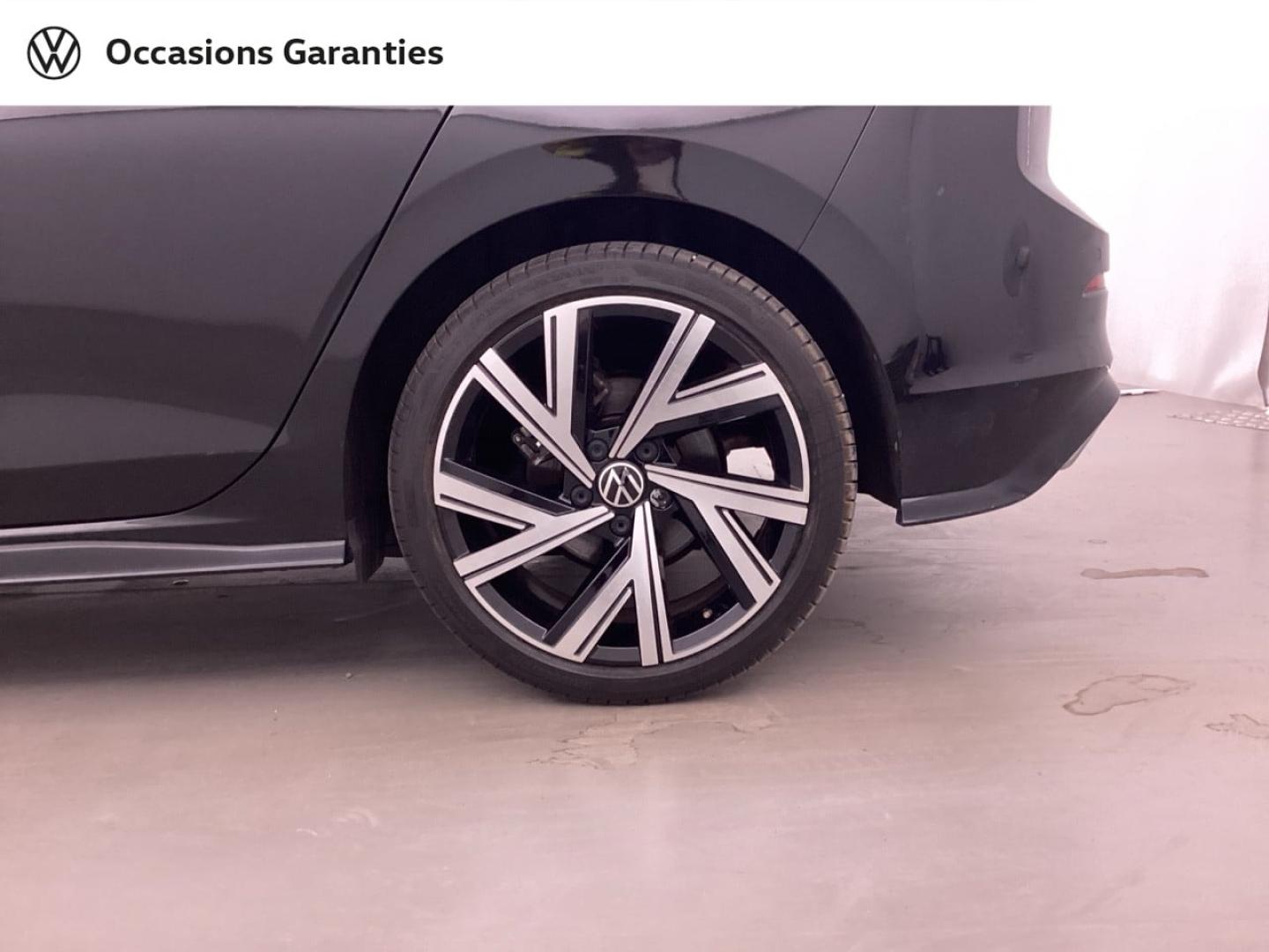 Voitures occasions VOLKSWAGEN GOLF R-Line Nice