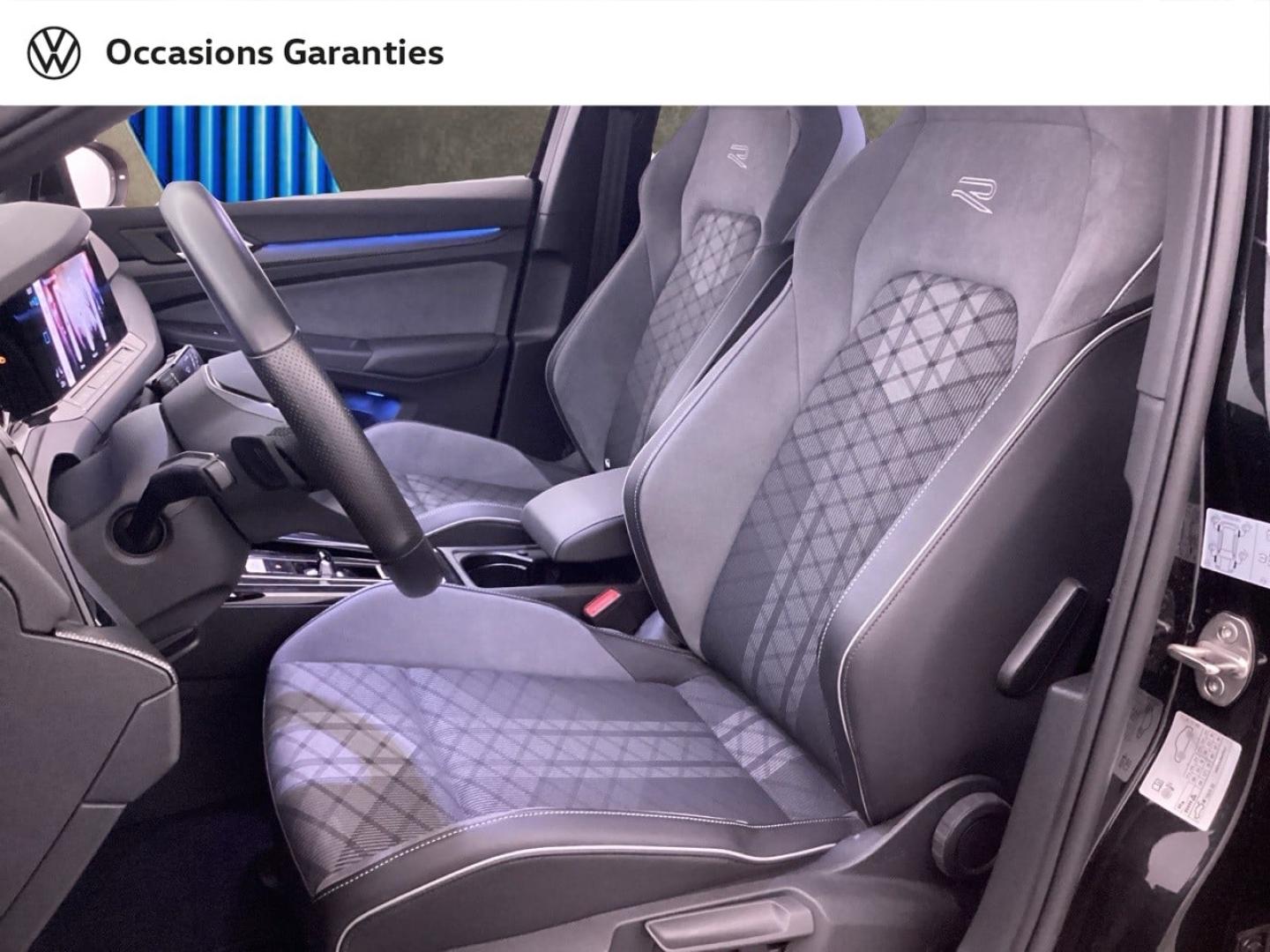 Voitures occasions VOLKSWAGEN GOLF R-Line Nice