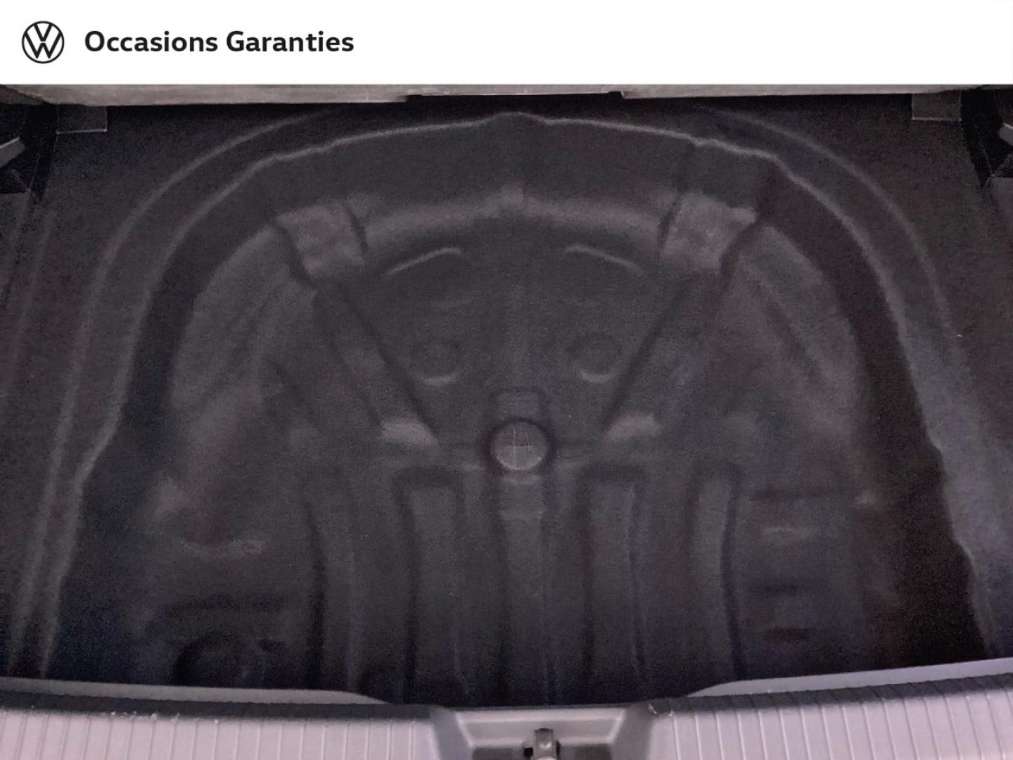 Voitures occasions VOLKSWAGEN GOLF R-Line Nice