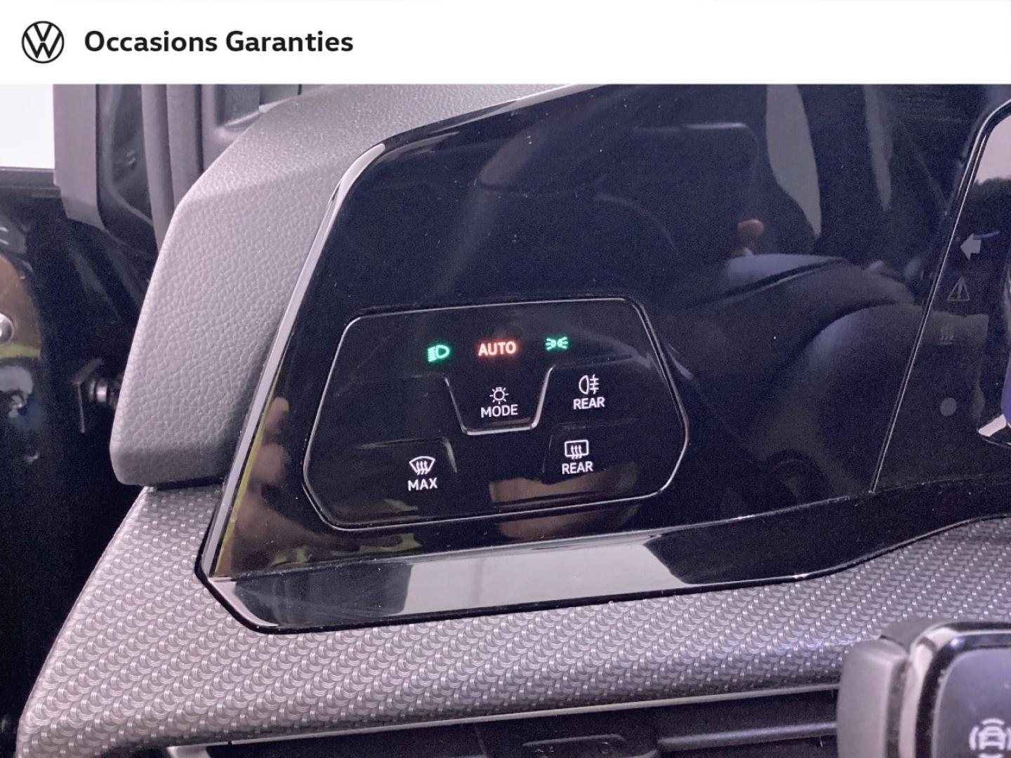 Voitures occasions VOLKSWAGEN GOLF R-Line Nice
