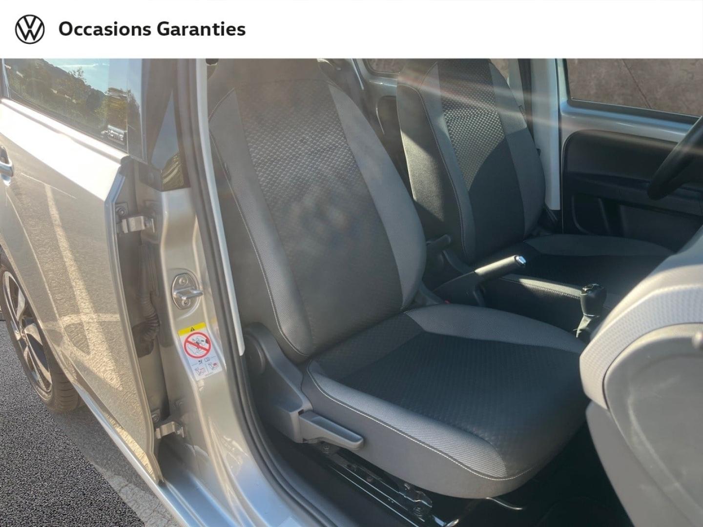 Voitures occasions VOLKSWAGEN up! Active Nice