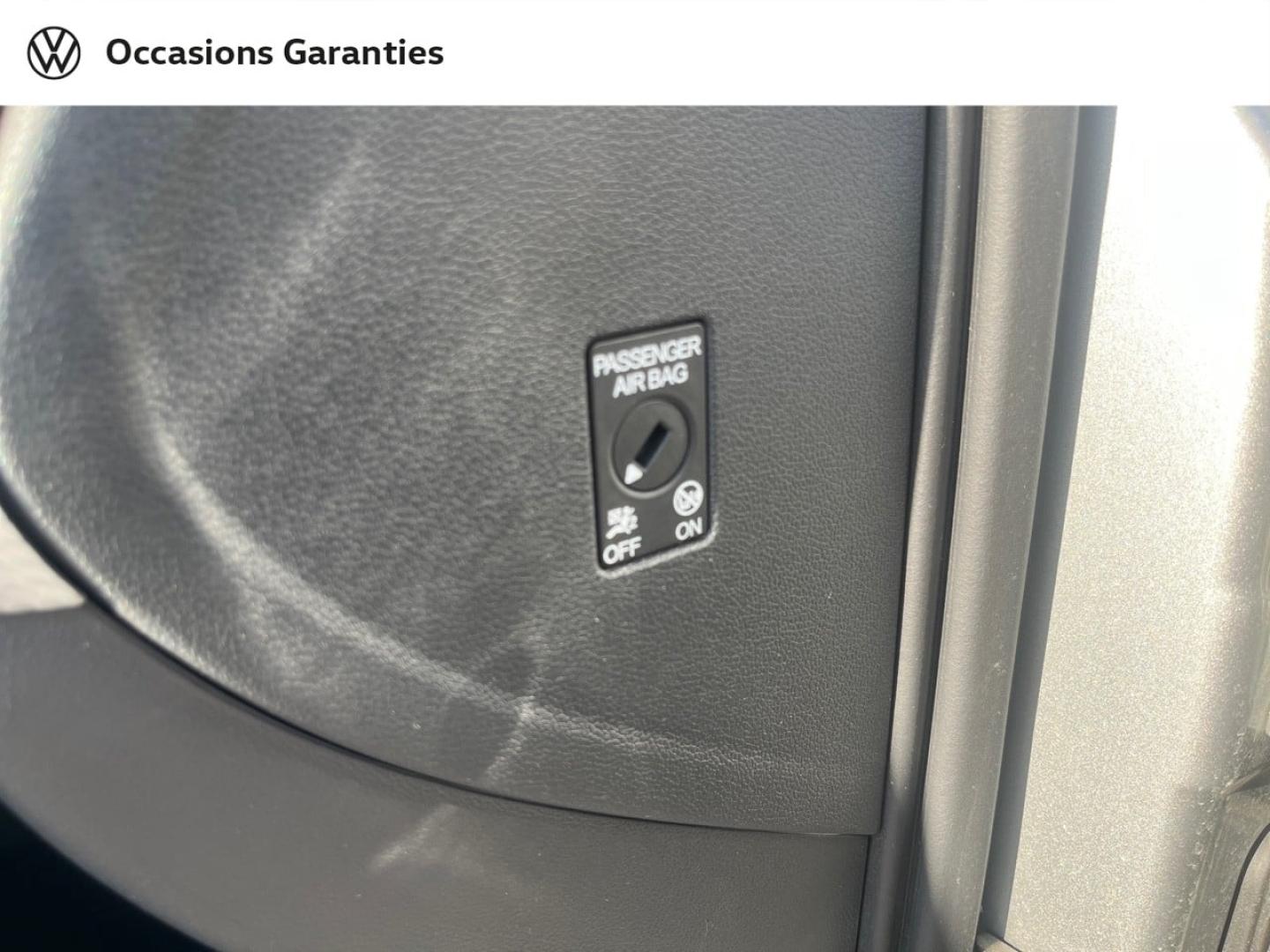 Voitures occasions VOLKSWAGEN up! Active Nice