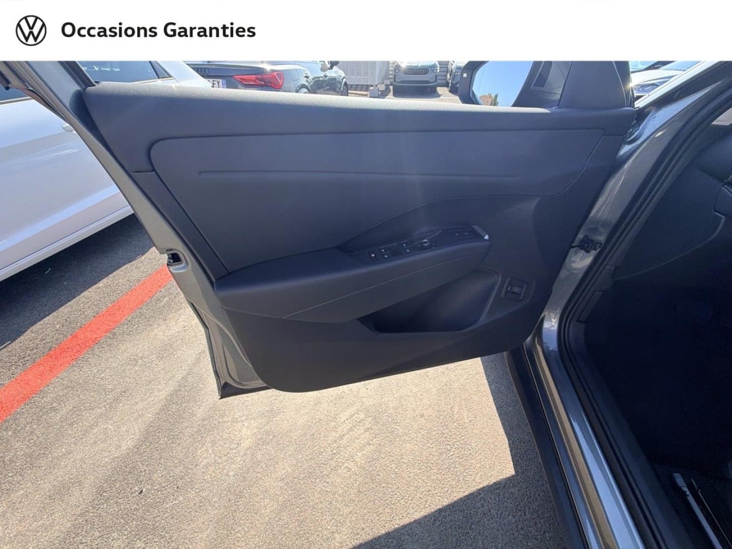 Voitures occasions VOLKSWAGEN T-ROC Style Nice