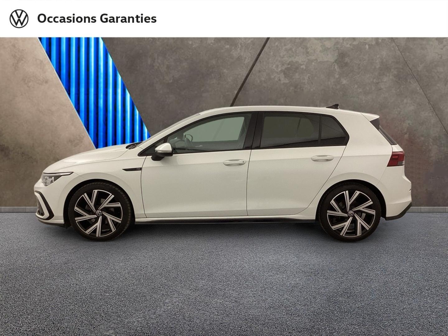 Voitures occasions VOLKSWAGEN GOLF R-Line Mougins