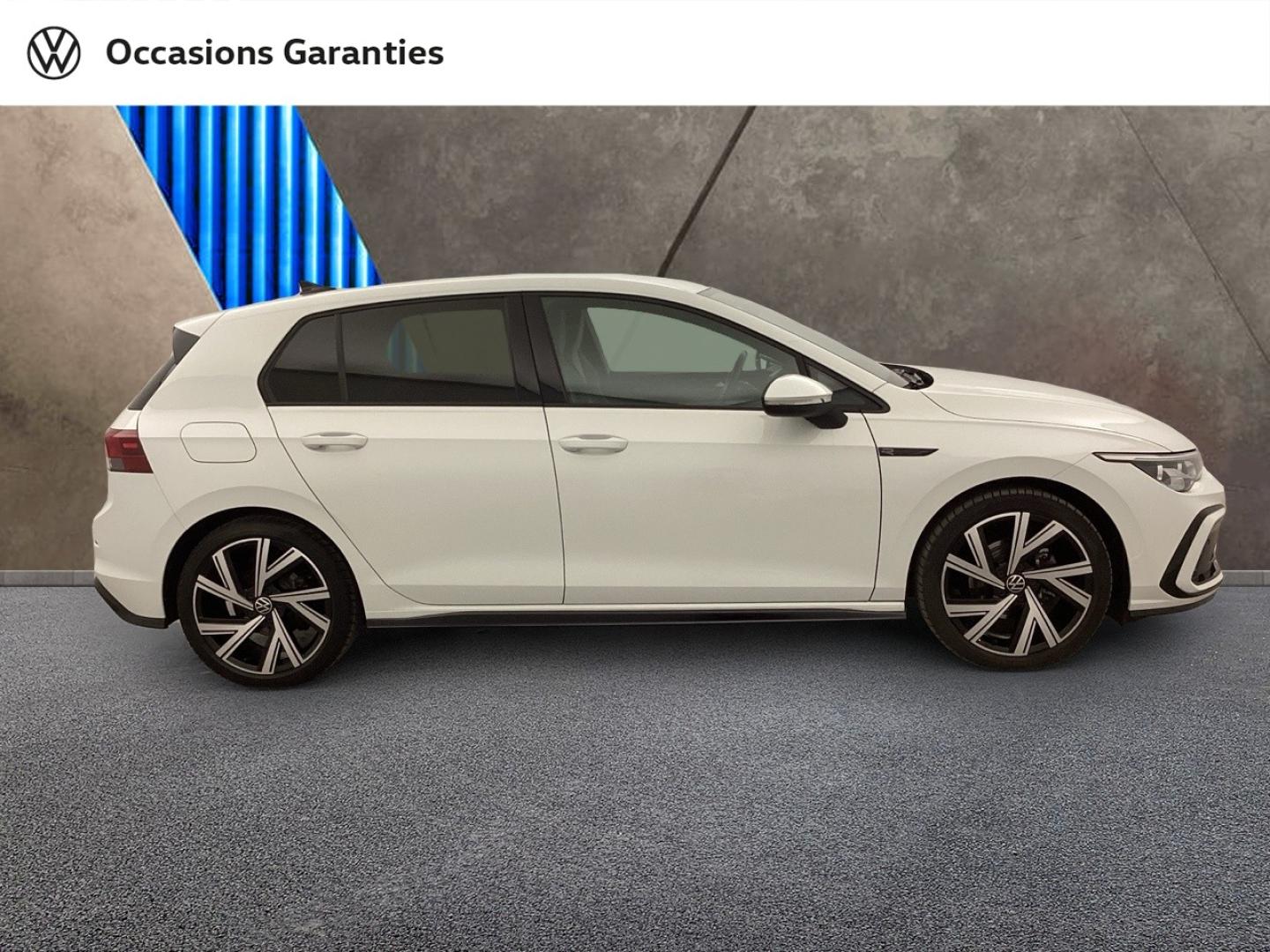 Voitures occasions VOLKSWAGEN GOLF R-Line Mougins
