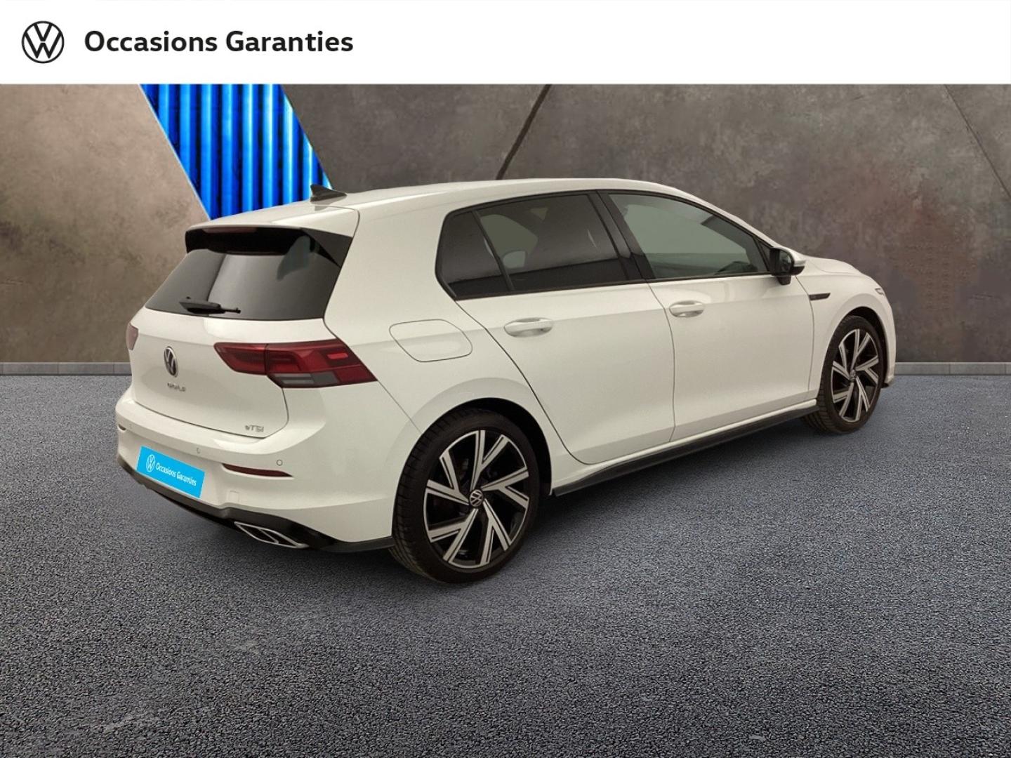 Voitures occasions VOLKSWAGEN GOLF R-Line Mougins
