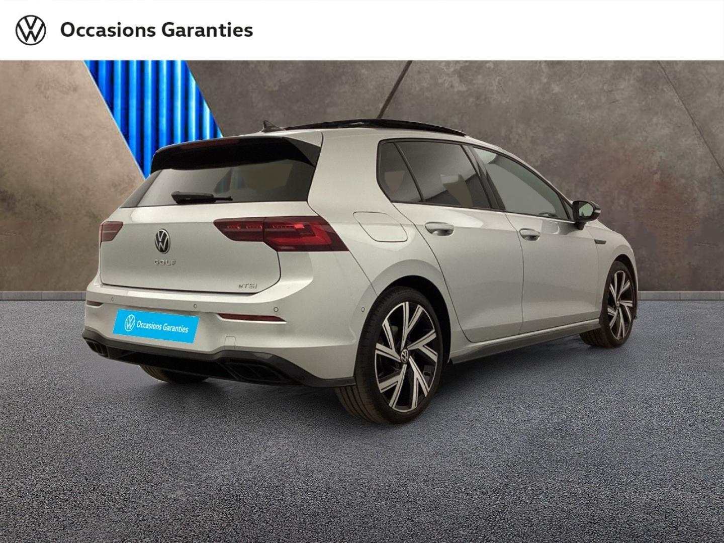 Voitures occasions VOLKSWAGEN GOLF R-Line Mougins