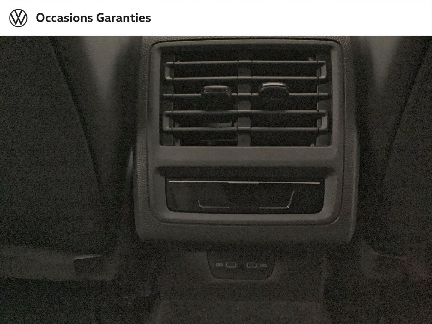 Voitures occasions VOLKSWAGEN GOLF R-Line Nice