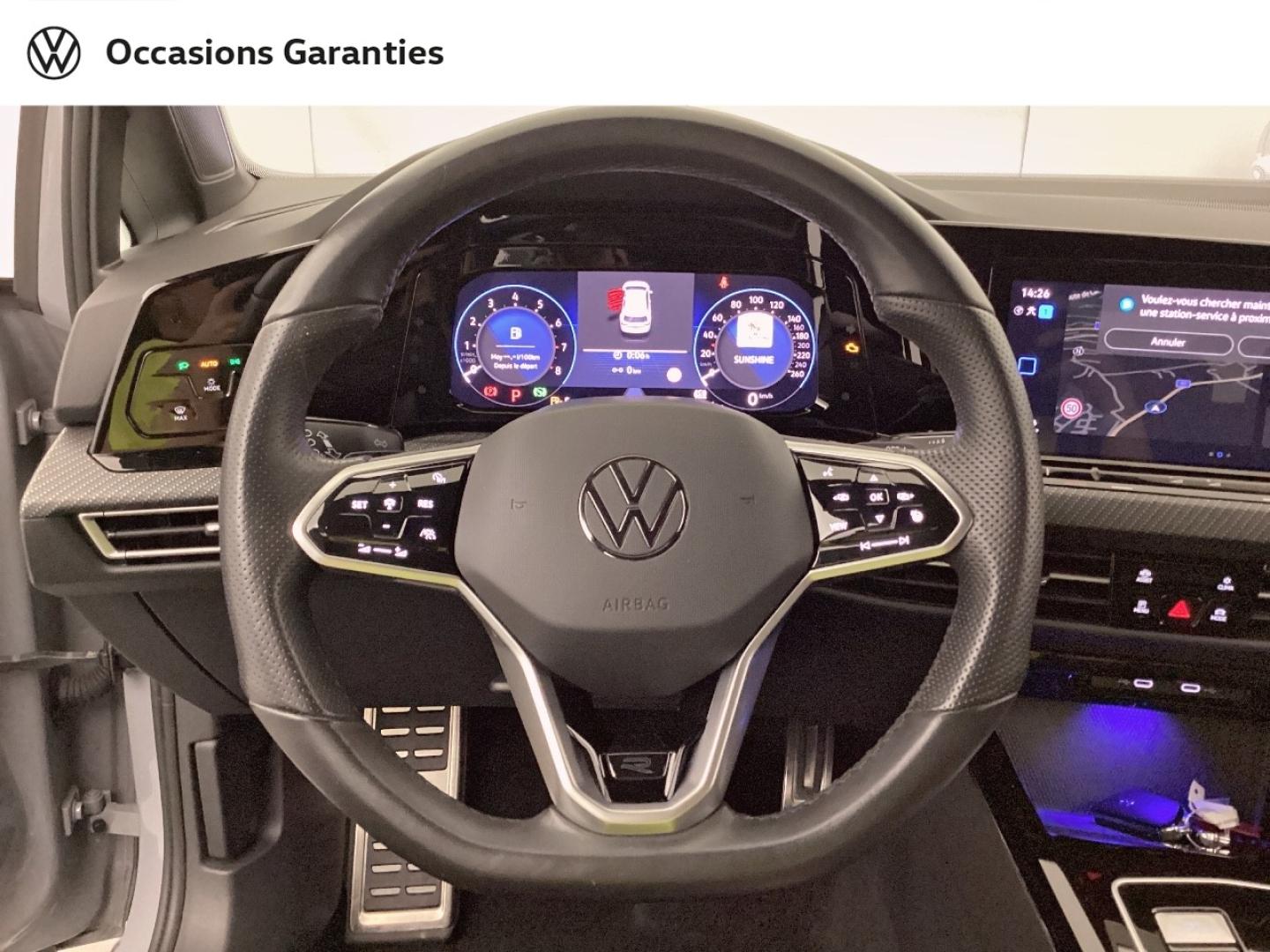 Voitures occasions VOLKSWAGEN GOLF R-Line Nice
