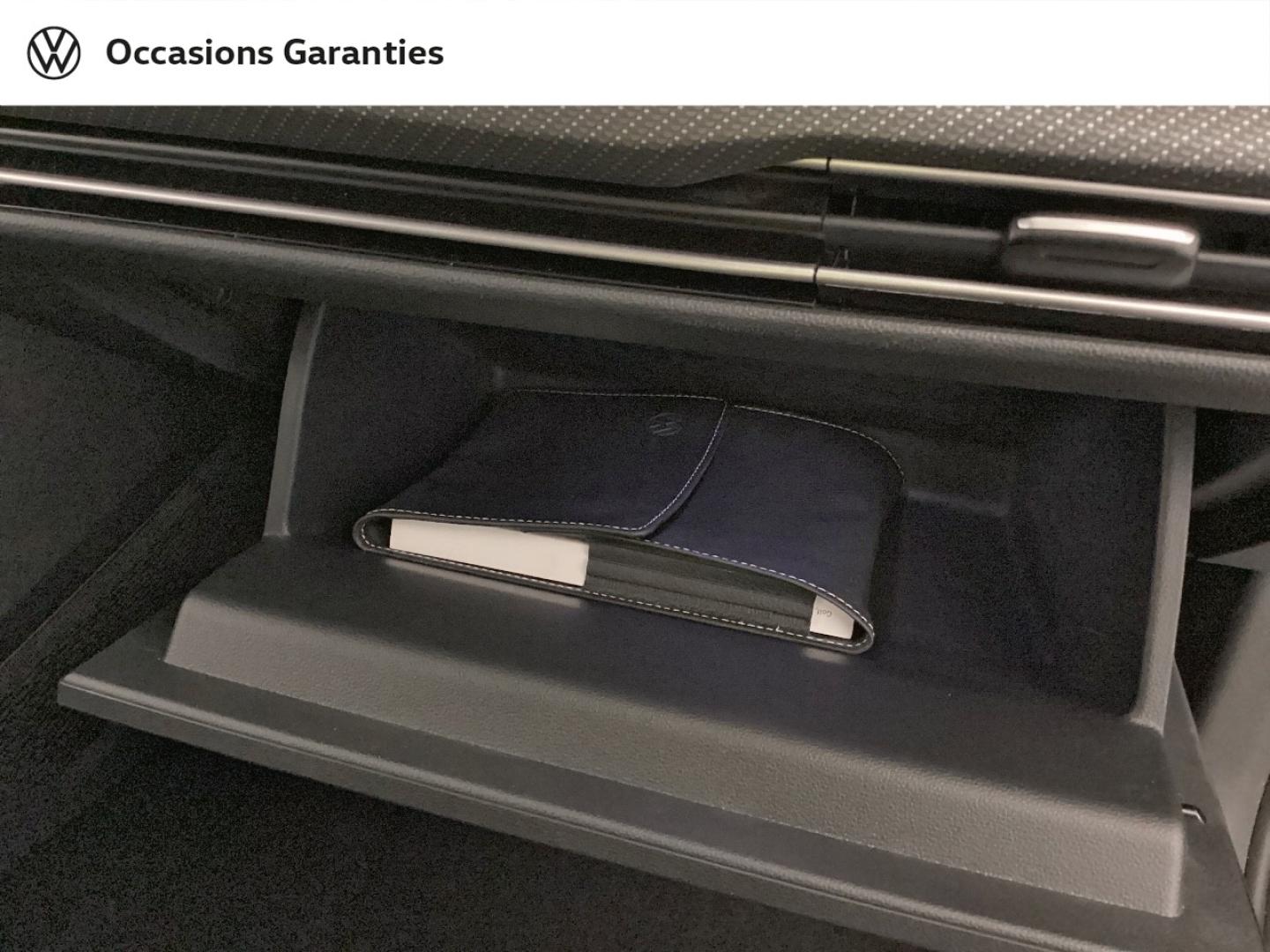 Voitures occasions VOLKSWAGEN GOLF R-Line Mougins