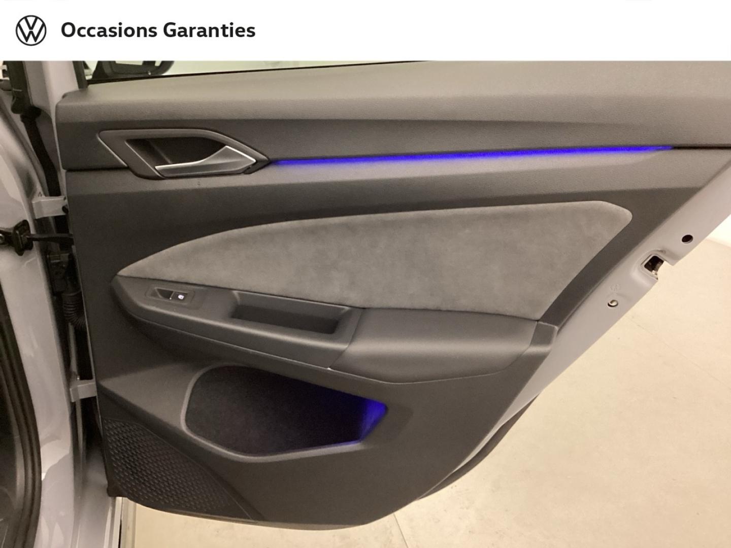 Voitures occasions VOLKSWAGEN GOLF R-Line Nice
