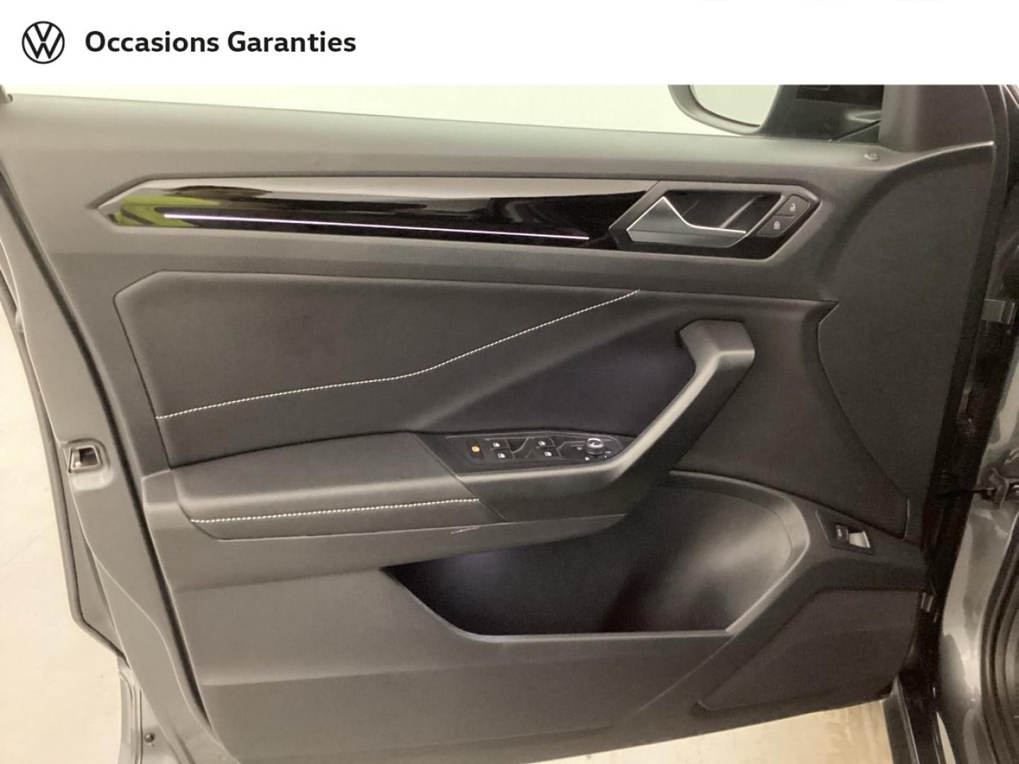 Voitures occasions VOLKSWAGEN T-ROC R-Line Nice