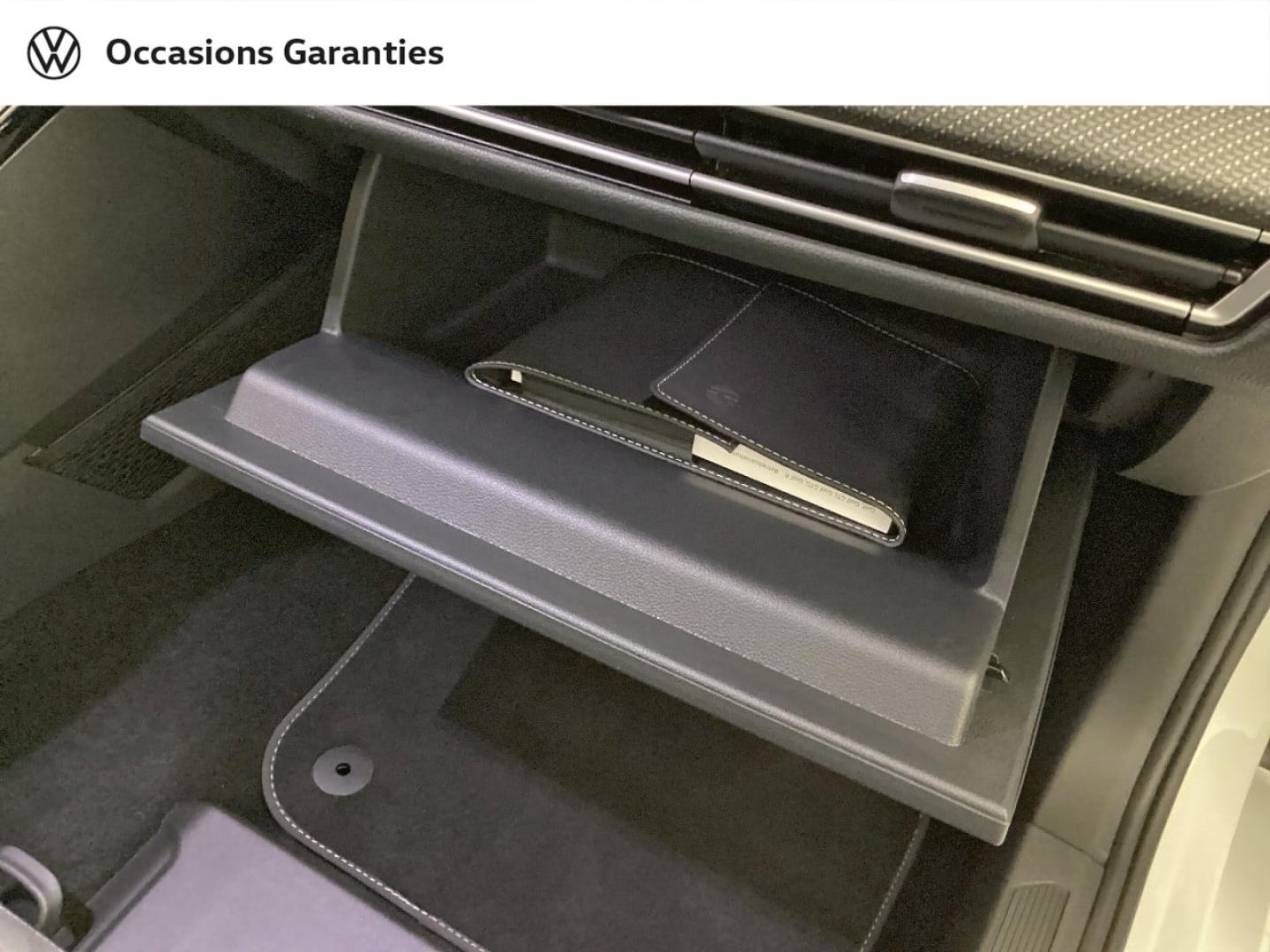 Voitures occasions VOLKSWAGEN GOLF R-Line Mougins