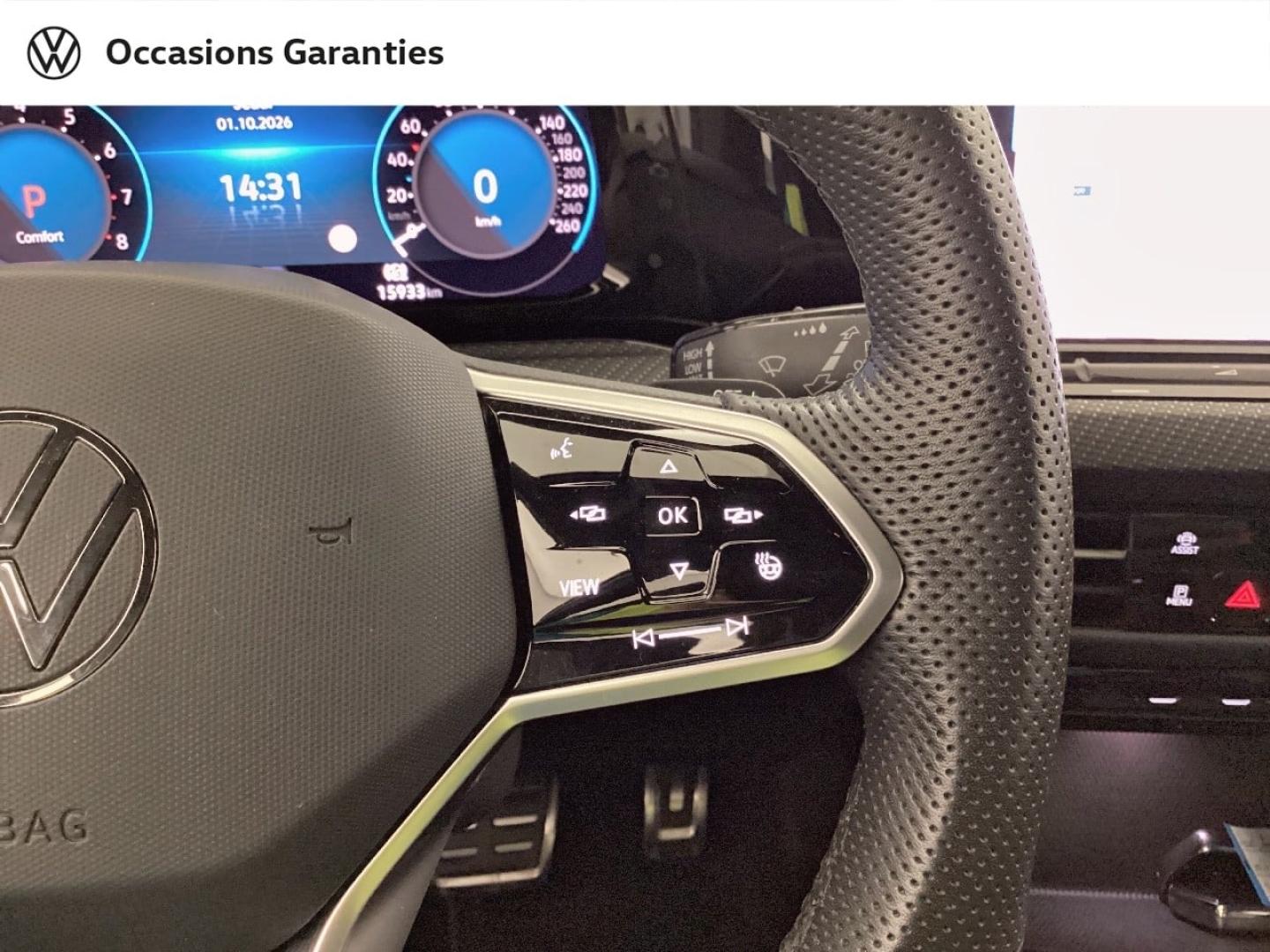 Voitures occasions VOLKSWAGEN GOLF R-Line Mougins