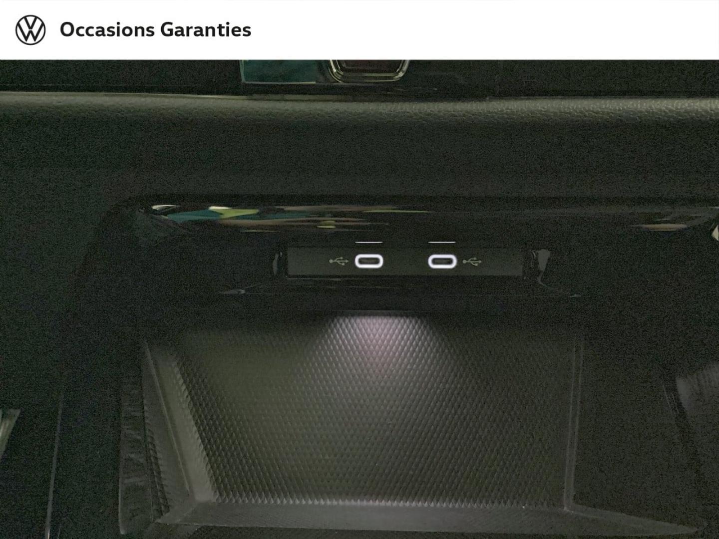 Voitures occasions VOLKSWAGEN GOLF R-Line Nice