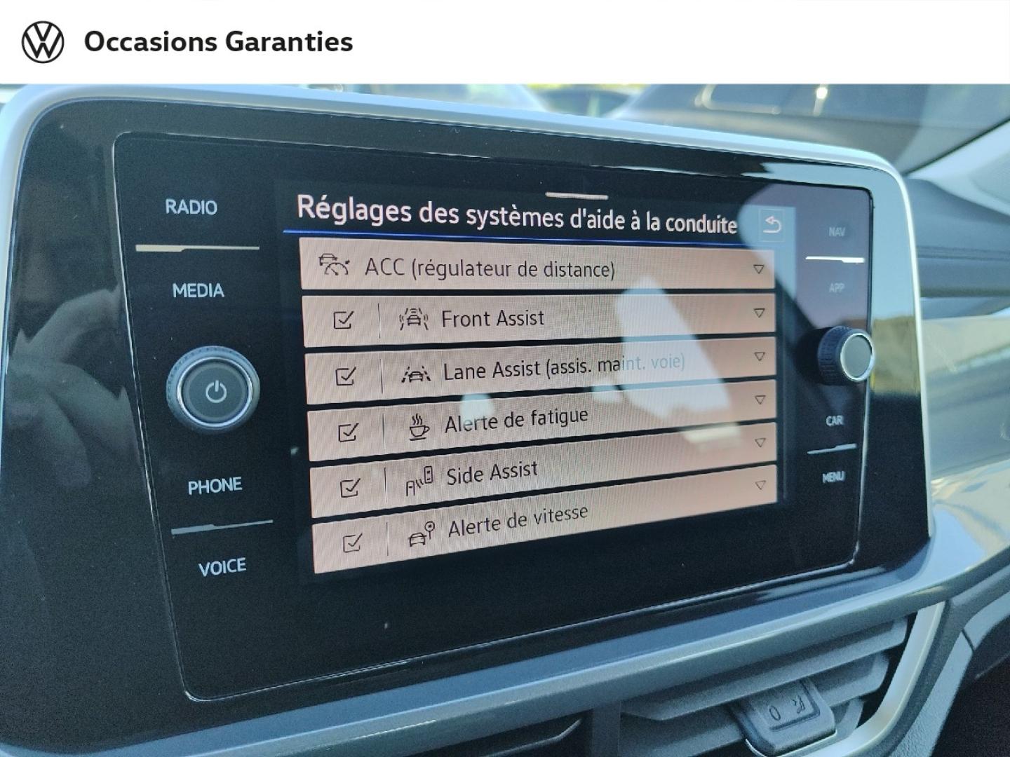 Voitures occasions VOLKSWAGEN T-ROC Style Nice