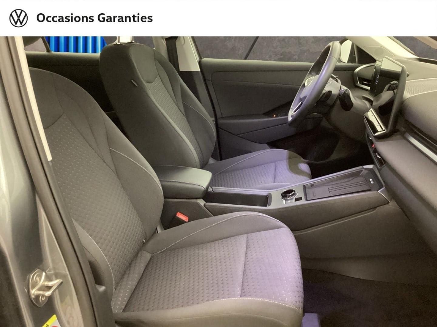 Voitures occasions VOLKSWAGEN T-ROC Life Nice