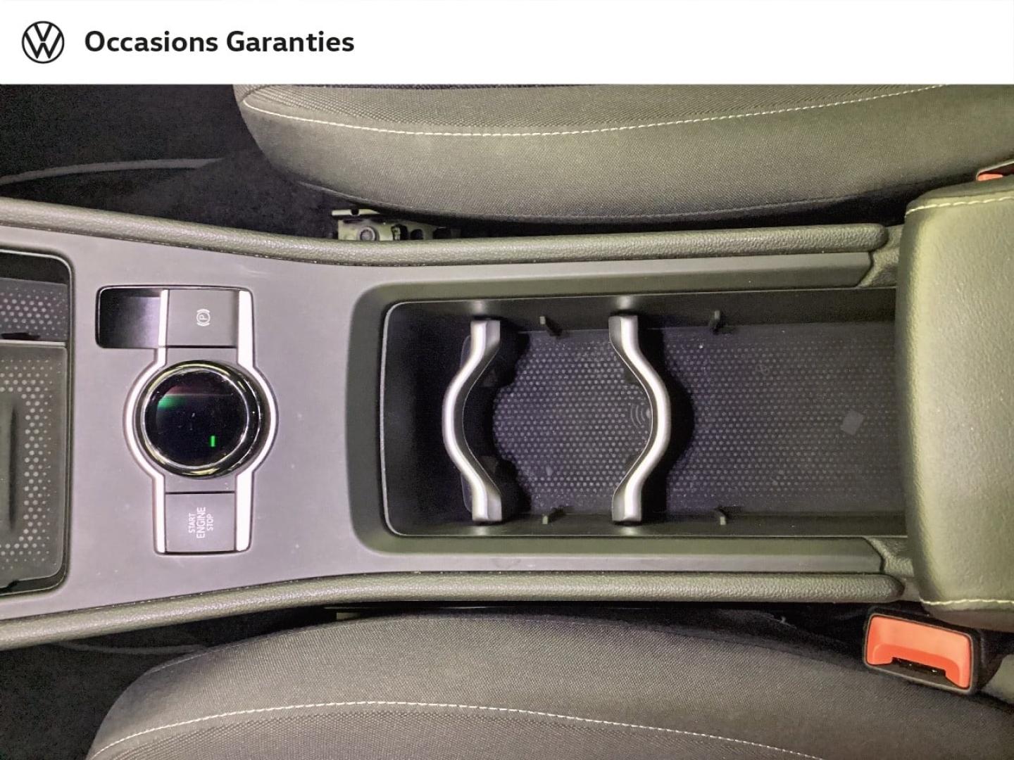 Voitures occasions VOLKSWAGEN T-ROC Life Nice