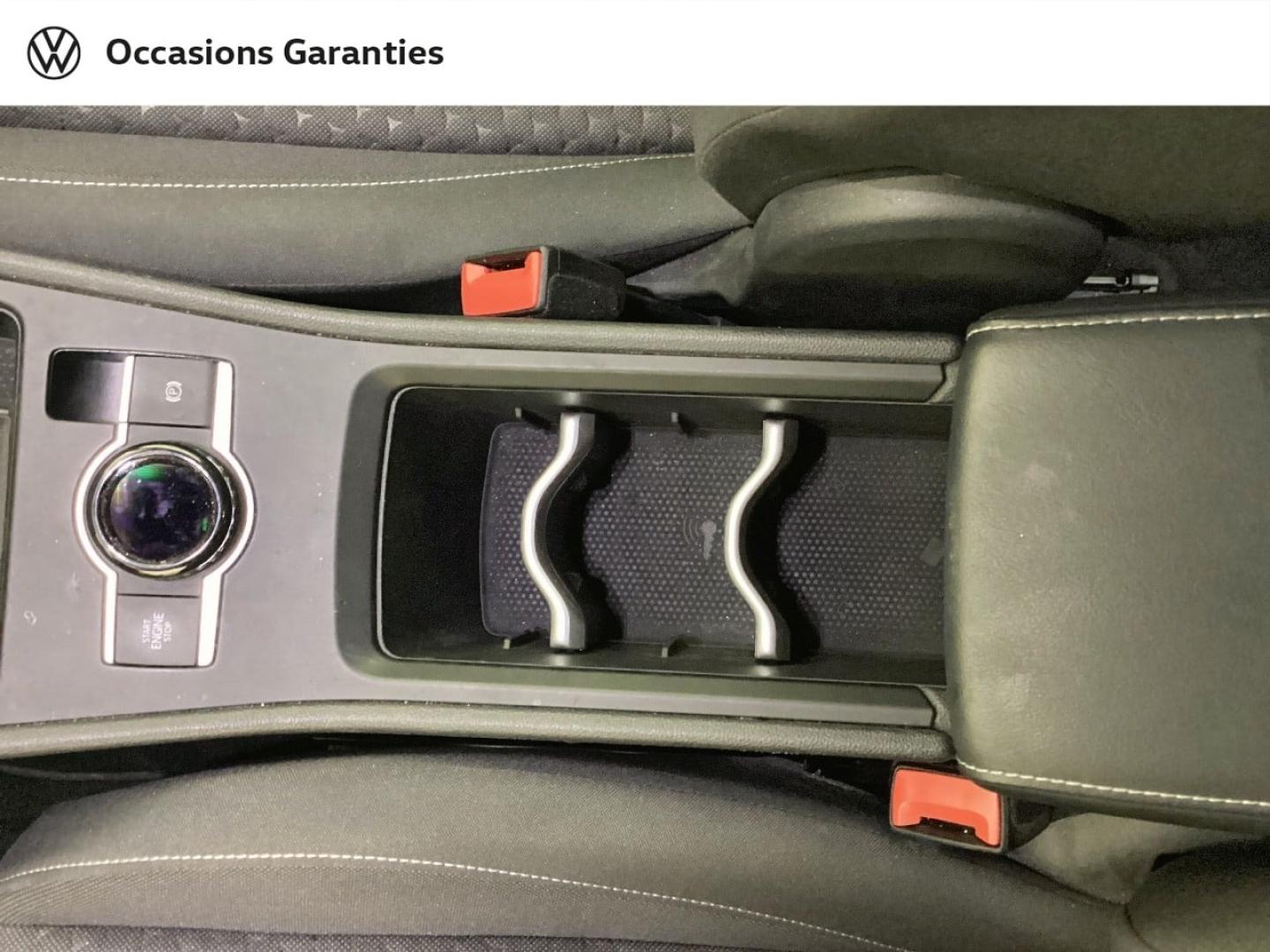 Voitures occasions VOLKSWAGEN T-ROC Life Nice