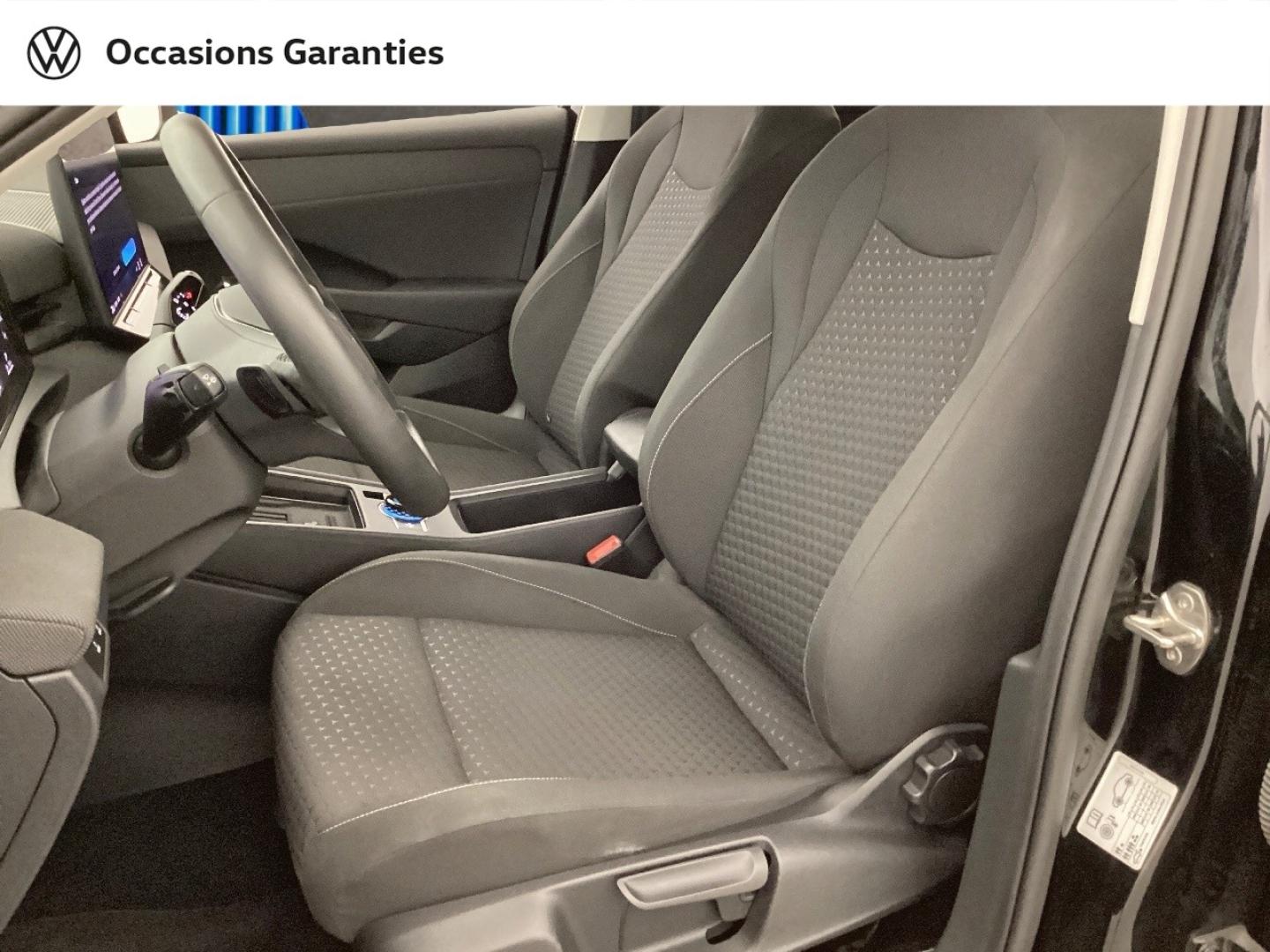 Voitures occasions VOLKSWAGEN T-ROC Life Nice